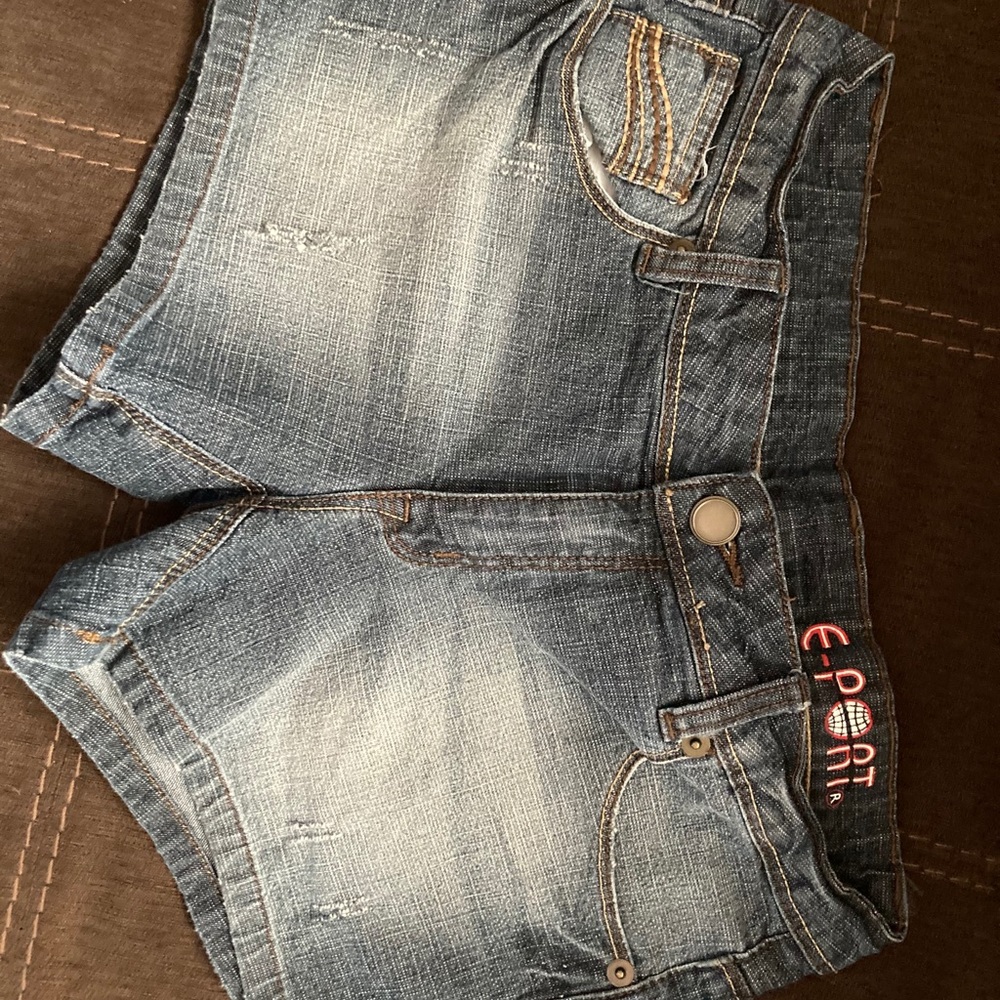 Shorts girls